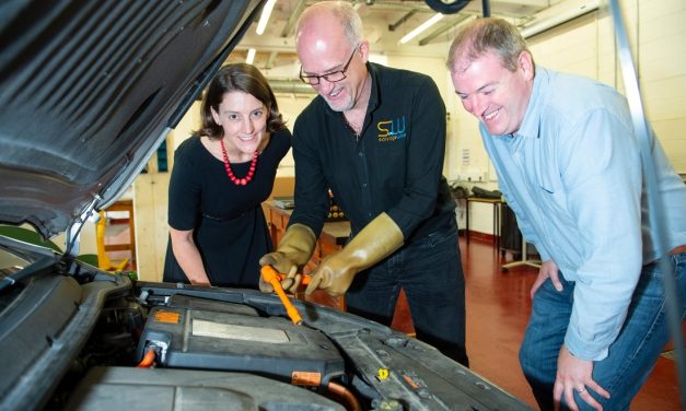 ‘ELVES’ LAUNCHES INAUGURAL TRAINING PROGRAMME TO DRIVE RECYCLING OF ELECTRIC AND HYBRID VEHICLE BATTERIES.