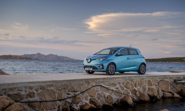 RENAULT ZOE IS NAMED ‘CITY CAR OF THE YEAR’ BY TOPGEAR.COM