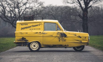 Confirmed for Silverstone Auctions first sale of 2021 is the “Only Fools and Horses” 1972 Reliant Regal Supervan III.
