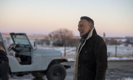 Bruce Springsteen leads the Jeep® 2021 Big Game campaign ‘The Middle’.