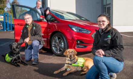 Ford supporting the valuable work of Irish Guide Dogs with S-Max Full Hybrid.