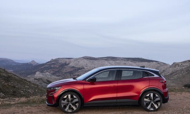 Renault Group on the podium in May – Megane E-Tech 100% Electric is the best-selling electric hatch.