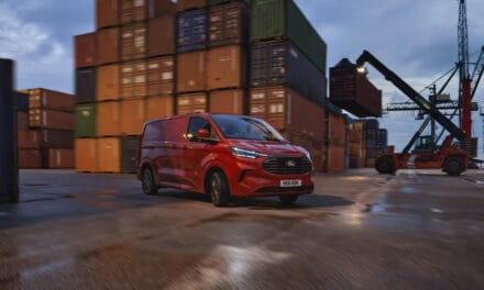 Ford Pro revolutionises one-tonne van productivity with the All-New Transit Custom.