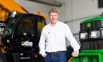 Mike Keane named EV Pioneer of the Year at prestigious Business Post Electric Vehicle Awards 2025